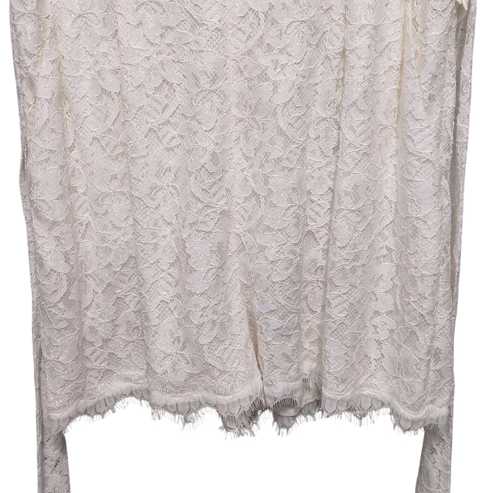 Diane Von Furstenberg White Lace Wrap 3 Inch Inseam Romper Women's Size 10 - Picture 6 of 10